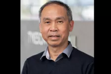 photo of professor Tuong Vu
